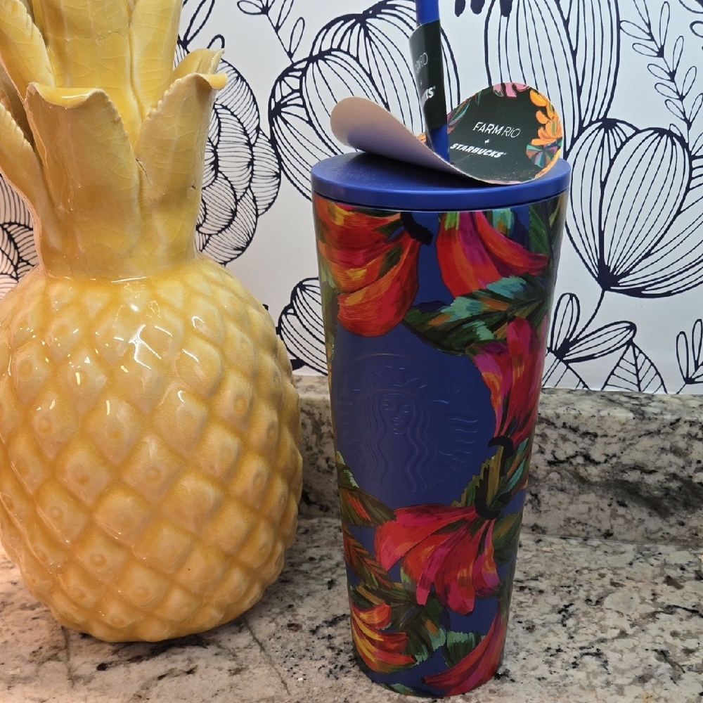 FARM Rio Multicolor Floral Tumbler 24oz